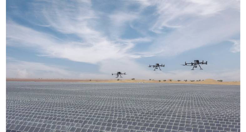 Inspecting solar farms with the DJI M300 RTK